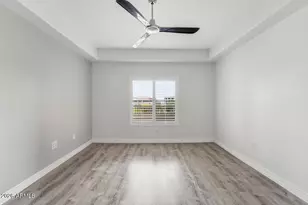 5450 E Deer Valley Dr, Phoenix, AZ 85054 - Photo 28