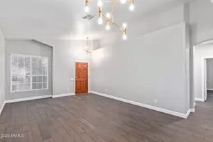 1004 W Beverly Ln, Phoenix, AZ 85023 - Photo 8