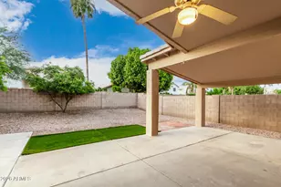 1004 W Beverly Ln, Phoenix, AZ 85023 - Photo 36