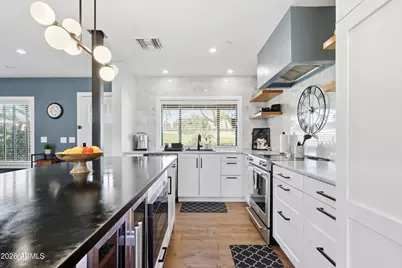 7753 E Earll Drive, Scottsdale, AZ 85251 - Photo 12