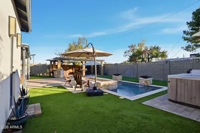 7753 E Earll Drive, Scottsdale, AZ 85251 - Photo 32