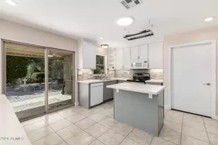 14427 N Sherwood Dr, Fountain Hills, AZ 85268 - Photo 18