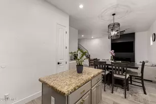 1367 S Country Club Dr, Mesa, AZ 85210 - Photo 14