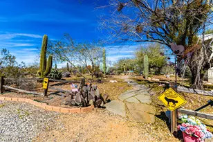 25206 W Rockaway Hills Dr, Morristown, AZ 85342 - Photo 26