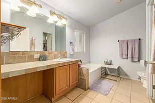 25206 W Rockaway Hills Dr, Morristown, AZ 85342 - Photo 12