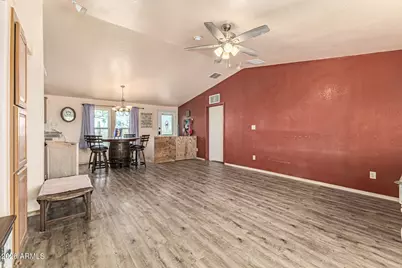 25206 W Rockaway Hills Drive, Morristown, AZ 85342 - Photo 2