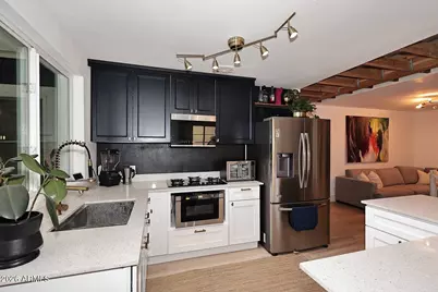 225 W Alice Avenue W, Phoenix, AZ 85021 - Photo 2