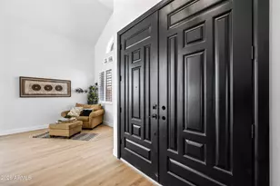 815 E Desert Trumpet Rd, Phoenix, AZ 85048 - Photo 4