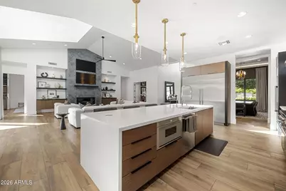 7251 E Vista Drive, Scottsdale, AZ 85250 - Photo 1