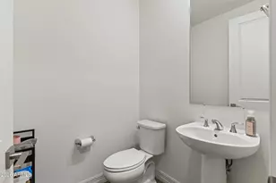 10997 N Hershey St, Surprise, AZ 85388 - Photo 26