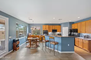 26131 N 67th Dr, Peoria, AZ 85383 - Photo 4