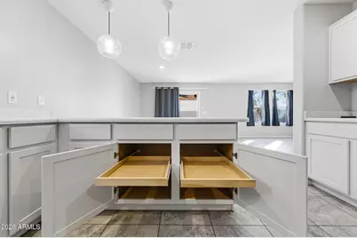 40573 W Helen Court, Maricopa, AZ 85138 - Photo 8