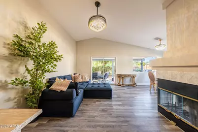 15818 N 6th Avenue, Phoenix, AZ 85023 - Photo 6