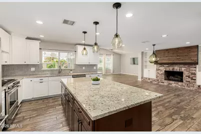 406 Redondo Drive W, Litchfield Park, AZ 85340 - Photo 18