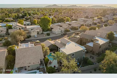 9310 E Windrose Drive, Scottsdale, AZ 85260 - Photo 52