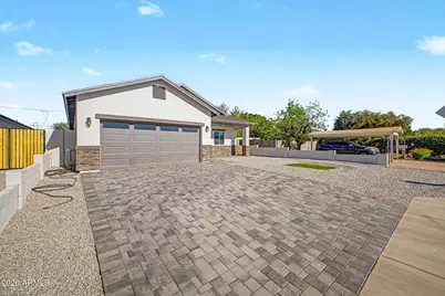2037 N 22 Street, Phoenix, AZ 85006 - Photo 2