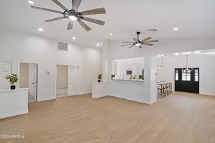 2037 N 22nd St, Phoenix, AZ 85006 - Photo 4