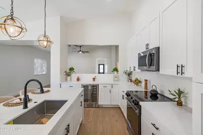 2037 N 22 Street, Phoenix, AZ 85006 - Photo 14