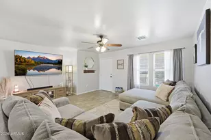 12026 W Hopi St, Avondale, AZ 85323 - Photo 8