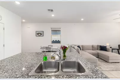 39985 W Rio Lobo Drive, Maricopa, AZ 85138 - Photo 12