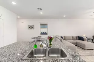 39985 W Rio Lobo Dr, Maricopa, AZ 85138 - Photo 12