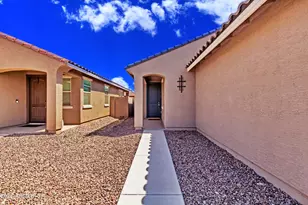 39985 W Rio Lobo Dr, Maricopa, AZ 85138 - Photo 2