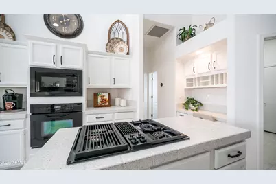 7910 E Snowdon Circle, Mesa, AZ 85207 - Photo 16