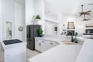 7910 E Snowdon Cir, Mesa, AZ 85207 - Photo 14