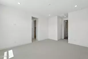 17639 W Crawfordsville Dr, Surprise, AZ 85388 - Photo 8