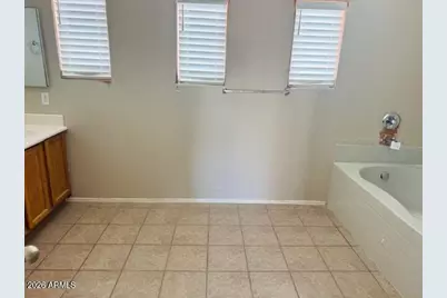 43724 W Cowpath Road, Maricopa, AZ 85138 - Photo 16