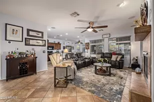 2226 W Hedgehog Pl, Phoenix, AZ 85085 - Photo 10