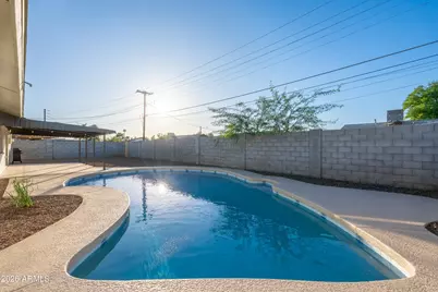 8602 N 33rd Avenue, Phoenix, AZ 85051 - Photo 32