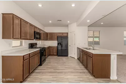 6314 S 34th Lane, Phoenix, AZ 85041 - Photo 10