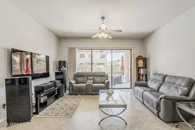 43319 W Oakland Court, Maricopa, AZ 85138 - Photo 10