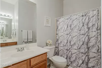 43319 W Oakland Court, Maricopa, AZ 85138 - Photo 20