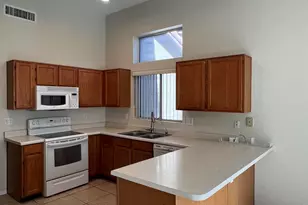 1561 E Stanford Ave, Gilbert, AZ 85234 - Photo 4