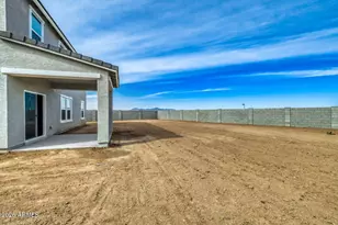 36766 W Nina St, Maricopa, AZ 85138 - Photo 14