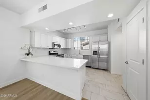 2315 N 52nd St, Phoenix, AZ 85008 - Photo 2