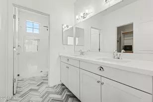 2315 N 52nd St, Phoenix, AZ 85008 - Photo 18