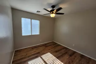 23739 N El Frio Ct, Sun City, AZ 85373 - Photo 14