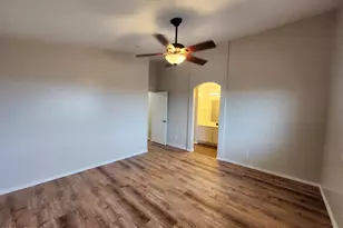 23739 N El Frio Ct, Sun City, AZ 85373 - Photo 22