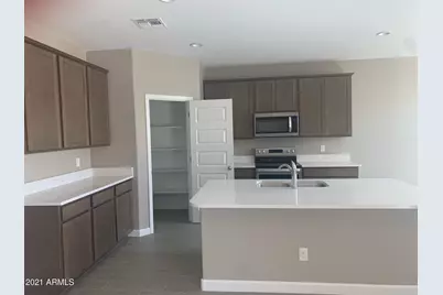 264 S 189th Lane, Buckeye, AZ 85326 - Photo 6