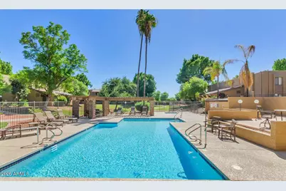 3825 E Camelback Road E #226, Phoenix, AZ 85018 - Photo 4