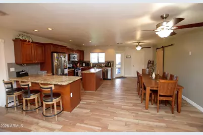 946 E Denton Lane, Phoenix, AZ 85014 - Photo 8