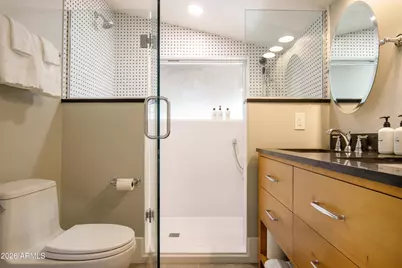 2549 N Mitchell Street, Phoenix, AZ 85006 - Photo 18