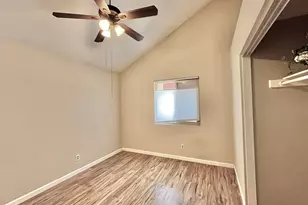 2145 E Center Ln, Tempe, AZ 85281 - Photo 12