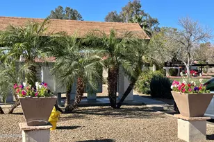 2145 E Center Ln, Tempe, AZ 85281 - Photo 2