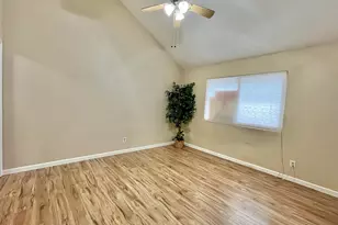 2145 E Center Ln, Tempe, AZ 85281 - Photo 8