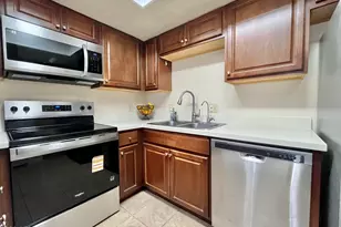 2145 E Center Ln, Tempe, AZ 85281 - Photo 6