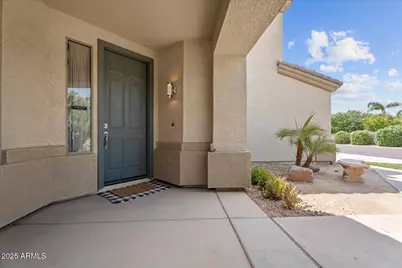 6275 S Salt Cedar Place, Chandler, AZ 85249 - Photo 2